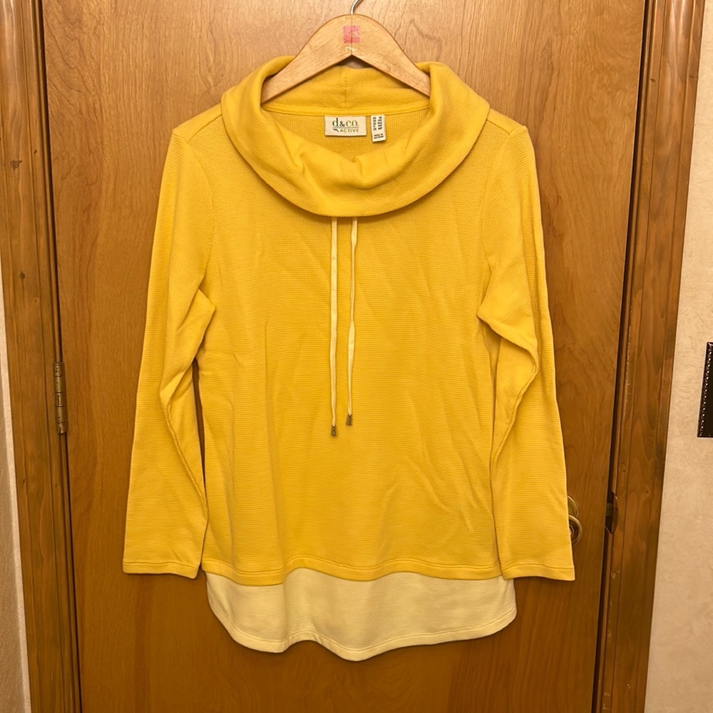 Women’s D & Co. Active Cowl Neck Waffle Weave Sweater Size SP